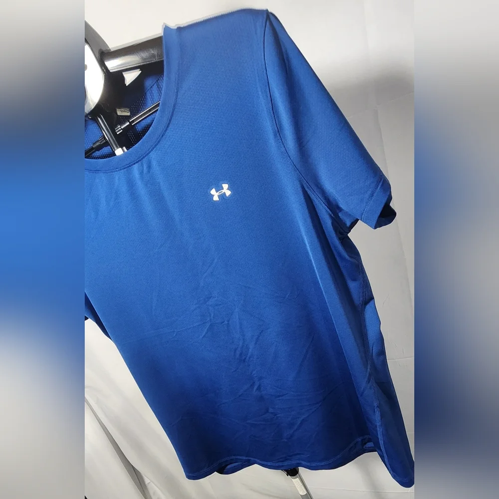 🌸 3/$25 🌸 Under Armour Blue Short Sleeve Athletic Tee-Size XL - Picture 8 of 10